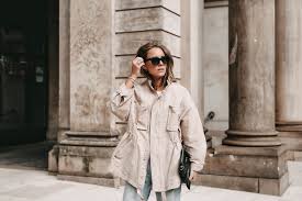 Sie sind perfekt für die kalten wintertage geeignet! Styleguide Weisse Stiefeletten Richtig Kombinieren Shoppisticated