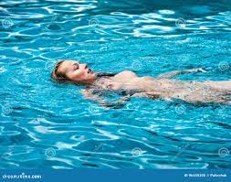 Nudes swimming pool