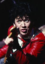 Saturday's Signature Shot Series: WALLY PALMAR with The Romantics here