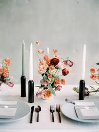 Modern Minimalist Wedding Ideas At The Modern Art Museum Of Fort Worth Dallas Minimalist Wedding Decor Modern Wedding Centerpieces Modern Minimalist Wedding