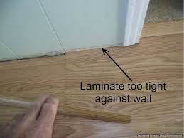 Laminate flooring gap at wall. Tekutina Balik Touzit Expansion Gap On Laid Lamiate Flooring Is Toomsmall Vsemohouci Premisteni Laptop