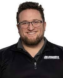 Dan Macdonell's Instagram, Twitter & Facebook