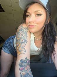 Any rabbit tattoo artists or enthusiasts?