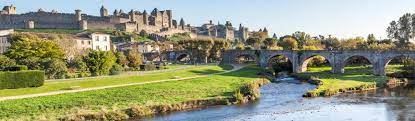 In the lauragais, grain is predominant, whereas in the black mountain only sheep farming is possible. Holiday Rentals Aude Gites De France