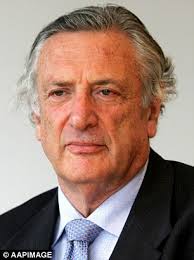 Facial features help people decide if someone is trustworthy in the blink  of an eye