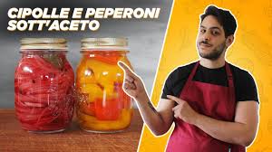Un kg di cipolle oppure cipolline. Cipolle E Peperoni Sott Aceto Metodo Semplice Conservazione Delle Verdure Difensore Del Focolare Youtube