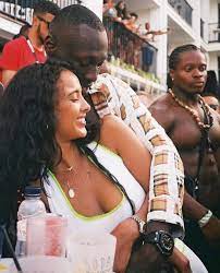She is of somalian descent on her father's side and swedish descent on her mother's side. Maya Jama And Stormzy Have Broken Up Uk