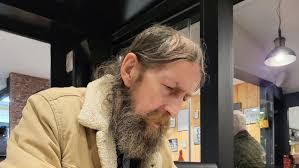 Daniel Raymond Stucker"