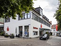 Öffnungszeiten, adresse, telefonnummer, email, karte dabei kann es sich bei der bank in leutkirch im allgäu entweder um eine universalbank handeln. Kreissparkasse Ravensburg Filiale Leutkirch Untere Grabenstr 40