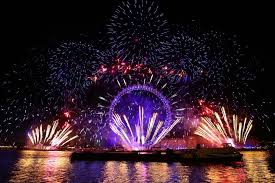 Másodjára fog elmaradni a szilveszteri tűzijáték. A Varva Vart Latvanyos Oevbucsuztato Tuzijatek Helyett Otthon Ulhetnek Majd A Londoniak