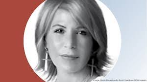 Monica Saunders's Instagram, Twitter & Facebook