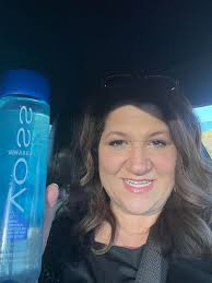 Martha Stewart teaches Drew how to take the perfect thirst trap 🔥