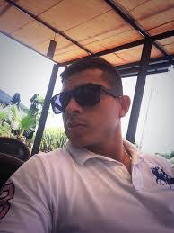 Fernando Mojica's Instagram, Twitter & Facebook