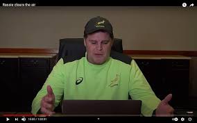 Rassie erasmus lights on roof. 8cajyd3ei5pfm