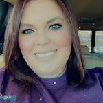 Vickie Hudgins's Instagram, Twitter & Facebook