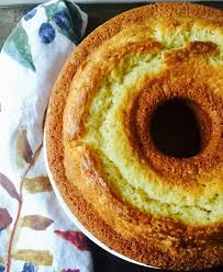 Old Fashioned Sour Cream Pound Cake Gritsandpinecones Com Recipe Sour Cream Pound Cake Homemade Sour Cream Pound Cake Recipes