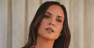 Dracula' Gets Female-Driven Revival at London's Lyric Hammersmith