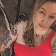 Texas Berrie coloring book with Ohuhu markers