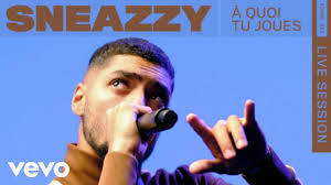 Sneazzy dévoile deux vidéos live, avec un son inédit
