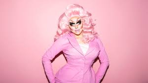 Rupaul's drag race was live. Trixie Mattel Is Doing Things No Drag Queen Has Ever Done