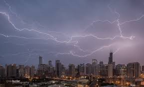 Barry Butler On Twitter Ugly Weather For Chicago For The Next Couple Of Days Maybe We Ll Get A Light Show To Entertain Us Weather Chicago Storm Https T Co Snezsbqdst