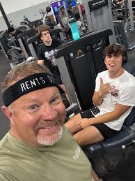 Who did it better? Don't judge me lol.