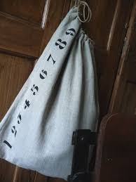Des Chiffres Et Des Lettres Bord De Scene Couture Sac Besace Pochette