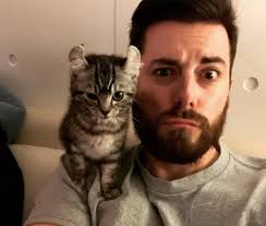 Who wore it best?! 😉 [via @Reddit