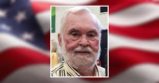 Edward Keck's Instagram, Twitter & Facebook