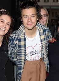 Слушать песни и музыку harry styles (гарри стайлс) онлайн. N99vwonwfm5cgm