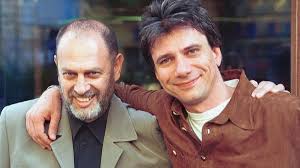 A lapon sok érdekes dolgot tudhatunk meg róla, a repülésről, régi. Nem Birta Tovabb Boros Lajos Kemenyen Kitalalt Bochkor Gaborrol Kiskegyed