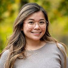 Nina Perryman (@NinaHoward92)