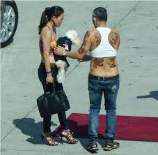 royal celeb style lady violet sofa moda di celebrita moda uomo inverno lady