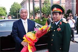 Được dùng để phân biệt với nguyễn thái tổ nhà nguyễn), danh xưng khác là bắc bình vương, tên khai sinh là hồ thơm, sau đổi tên thành nguyễn huệ, nguyễn quang bình, là một nhà chính trị, nhà quân sự người việt. Ä'áº¡i TÆ°á»›ng Phung Quang Thanh Tiáº¿p Bá»™ TrÆ°á»Ÿng Quá»'c Phong Nháº­t Báº£n