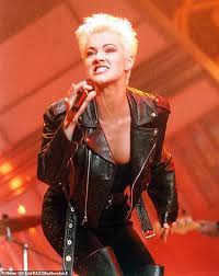The funeral will take place in silence with only marie's closest family present. Roxette Star Marie Fredriksson Dies Aged 61 Marie Fredriksson Female Singers Young Celebrities