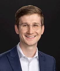 Stacy Colter's Instagram, Twitter & Facebook