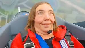 Girl gets knocked out by fish ORIGINAL