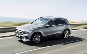 Download Wallpapers Mercedes Benz Glc Class 2017 Silver Crossover New Cars Silver Glc German Cars Mercedes Besthqwallpapers Com Nouvelle Voiture Mercedes Benz Voiture