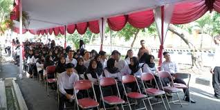 Program studi paramedik veteriner adalah salah satu program studi jenjang diploma iii (d iii) yang halo kali ini saya sharing contoh soal skb cpns untuk jabatan paramedik veteriner dan jabatan. Gambaran Formasi Cpns 2021 Lulusan Sma Smk Berikut Instansinya Halaman All Kompas Com