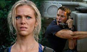 With taylor kitsch, alexander skarsgård, rihanna, brooklyn decker. Battleship Star Brooklyn Decker Reveals How Spending Time In Pearl Harbour Put Things Into Perspective Daily Mail Online