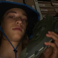 Stream Thomas Hester music