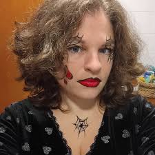 Swipe for a French surprise🤣 How would you name this trio?👇This may be my  fav selfie since @KatyPerry photobombed me 10+ years ago haha 🤪