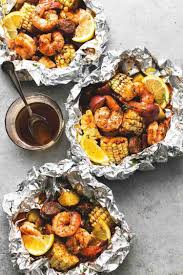 10 Recettes Crevettes Chaudes Ou Froides Servies En Entree Ou Avec Le Plat Recette Crevette Curry Recettes De Cuisine Et Recettes Poissons Et Fruits De Mer