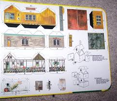 Kartonmodellbau webseite, mit kostenlose h0 bastelbogen als haus, straße, flugzeug und verkehrsschilder. Bieten Sie Auf Diesen Fabrikneuen Bastelbogen Aus Karton Farbig Bedruckt Format 60 X 22 5 Cm B4 Fur 1 Stellwerk Nbs Bastelbogen Basteln Hauser Basteln