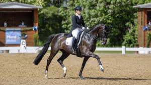 Isabell werth is the most decorated equestrian athlete and dressage rider of all time. Munchen Sieg Fur Isabell Werth Und Superb Im Louisdor Preis Sport News Reiterrevue International