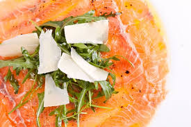 Il salmone affumicato rientra sempre più frequentemente nella dieta degli italiani, ma l'impennata del consumo si registra soprattutto durante le feste di natale: Pin Su Ricette Con Salmone Affumicato