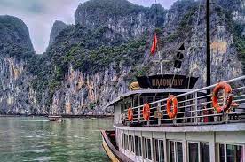 Tak perlu bingung untuk mencari penginapan di vietnam. Tempat Menarik Di Vietnam Yang Terkini 2021 Paling Cantik