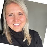 Desiree Stevens's Instagram, Twitter & Facebook