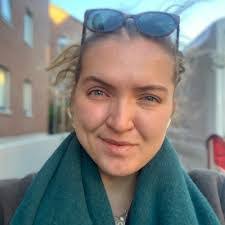 Nora Berg's Instagram, Twitter & Facebook