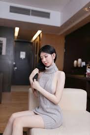 谢小蒽(幼幼) – 露背毛衣[100P 1.13GB] | 精选Porn